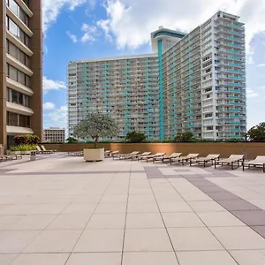 https://discovery-bay-2br-suite-14.hotelsinhawaii.org
